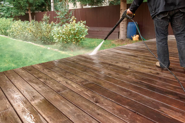 Best Playground Equipment Cleaning  in Oakland Park, FL